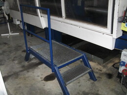 6082 Schodky ke strojum 